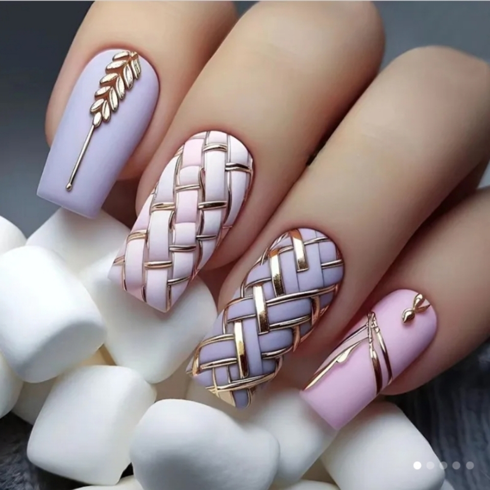 🔥3/$21 Elegant Gold Purple and Pink Press On Nail Set